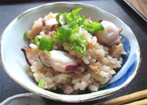 画像：発芽玄米入りタコご飯